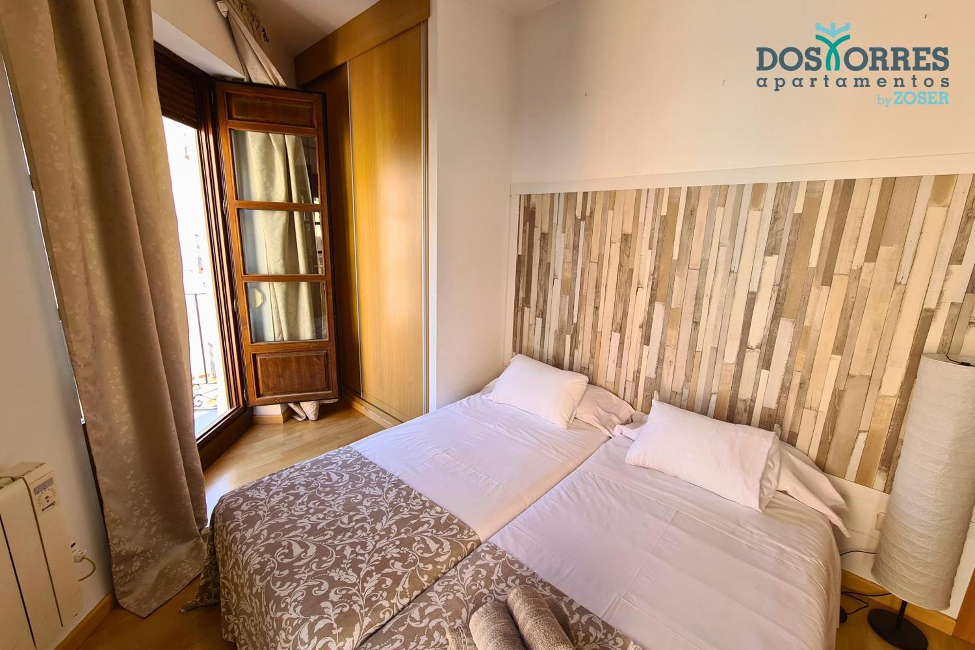 Dos Torres Pilar Suites- Balcones Con Vistas A La Ciudad Saragozza Esterno foto