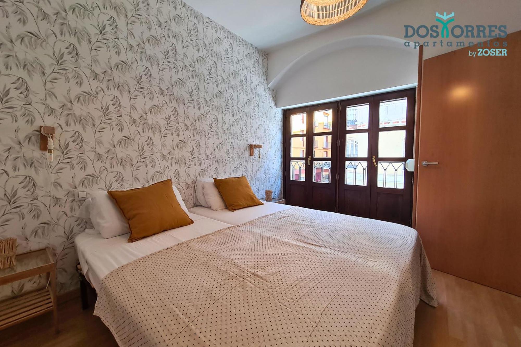 Dos Torres Pilar Suites- Balcones Con Vistas A La Ciudad Saragozza Esterno foto